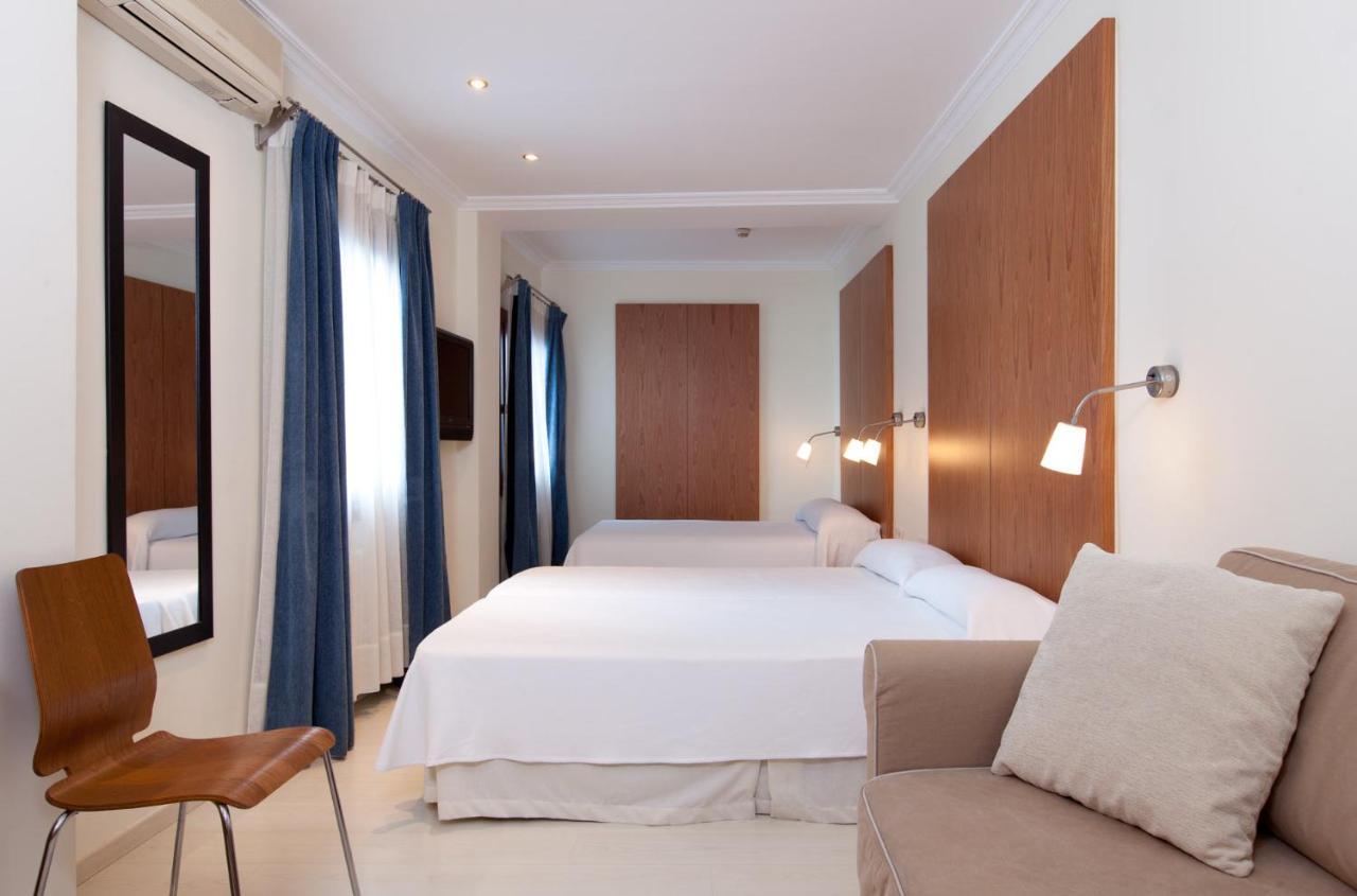 Hotel Mr Costa Blanca Дения Екстериор снимка