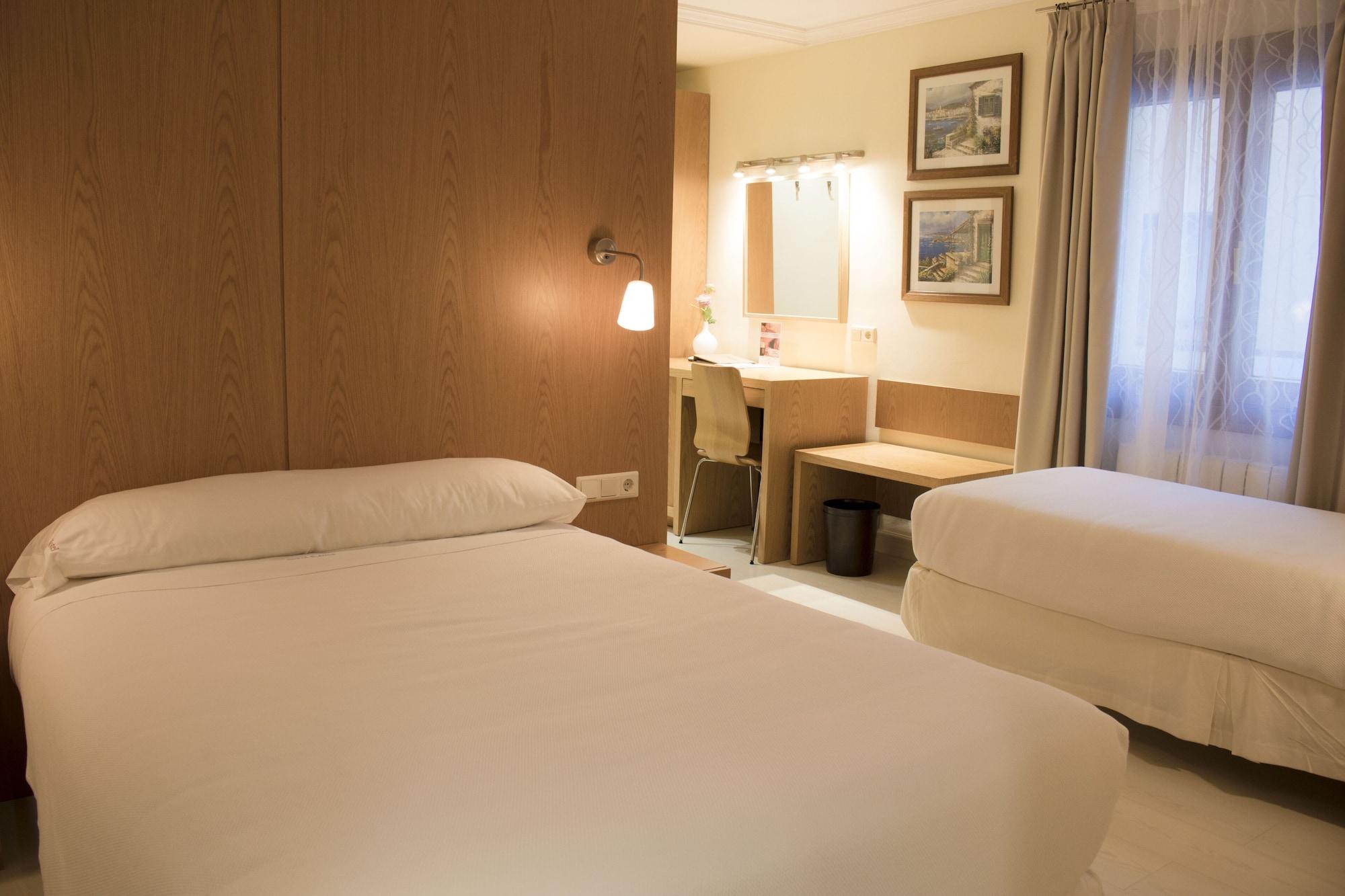 Hotel Mr Costa Blanca Дения Екстериор снимка
