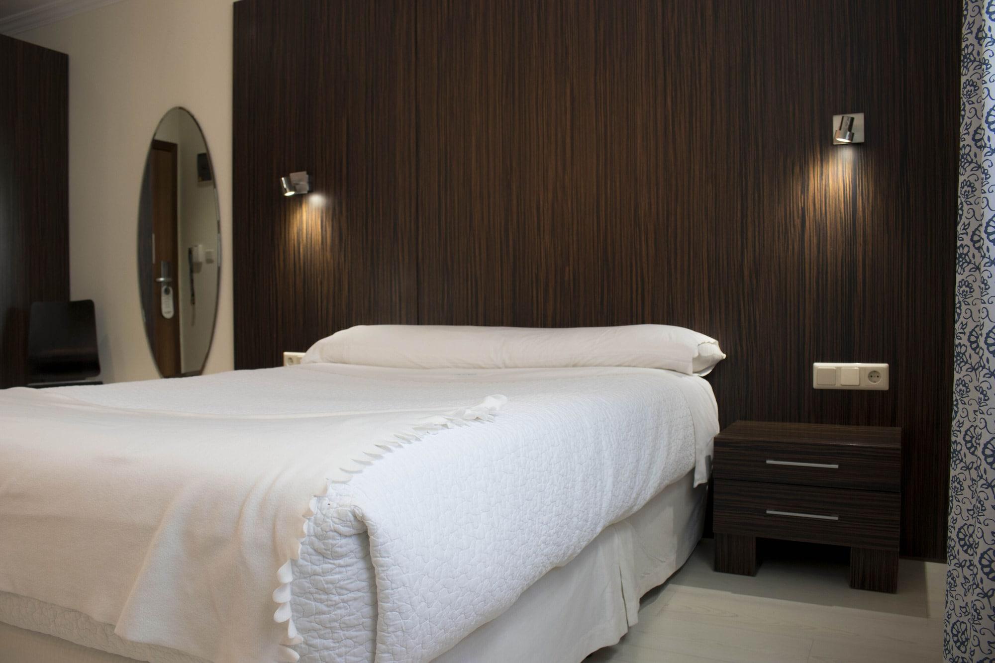 Hotel Mr Costa Blanca Дения Екстериор снимка