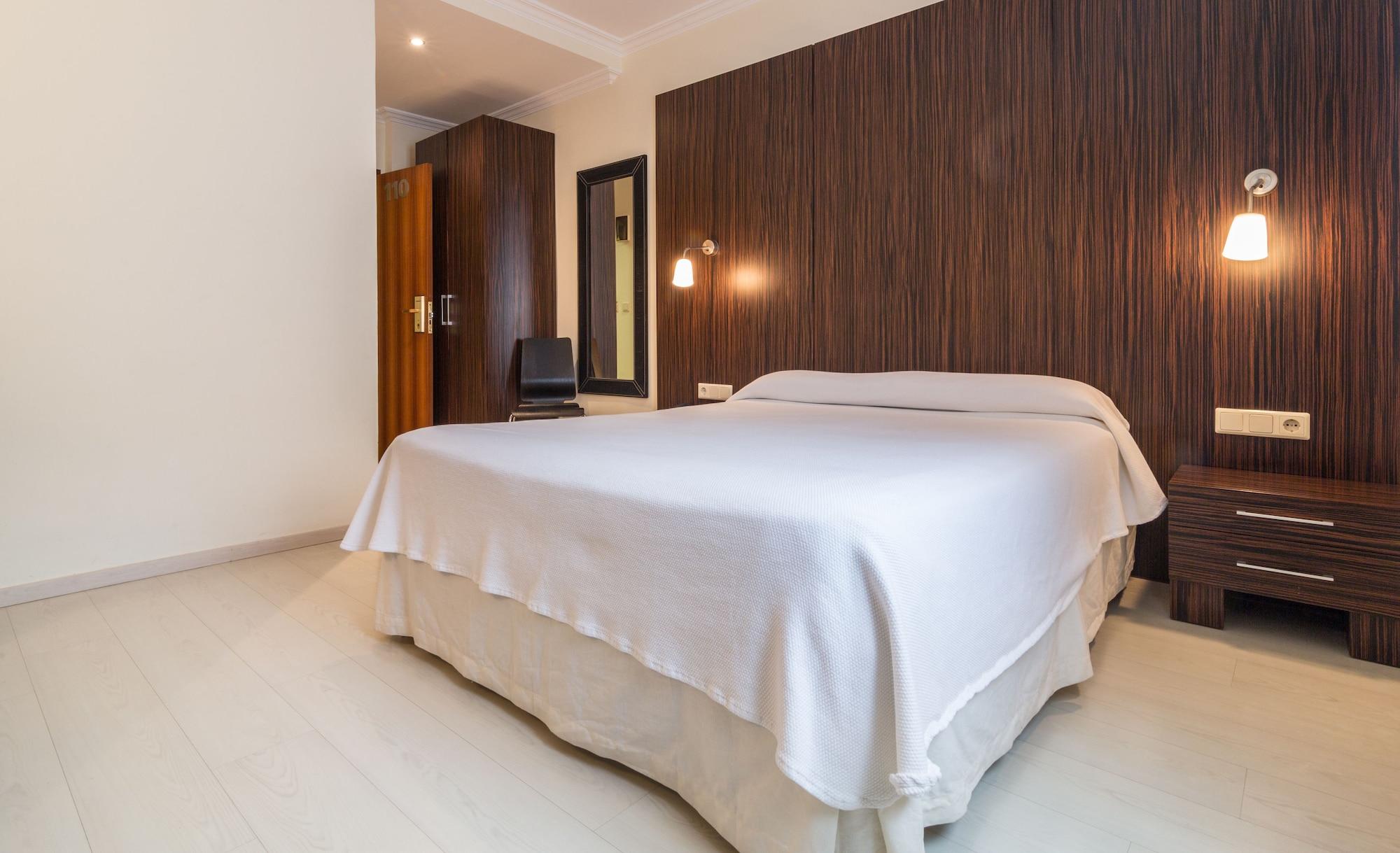 Hotel Mr Costa Blanca Дения Екстериор снимка