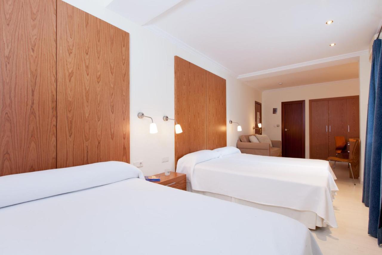 Hotel Mr Costa Blanca Дения Екстериор снимка