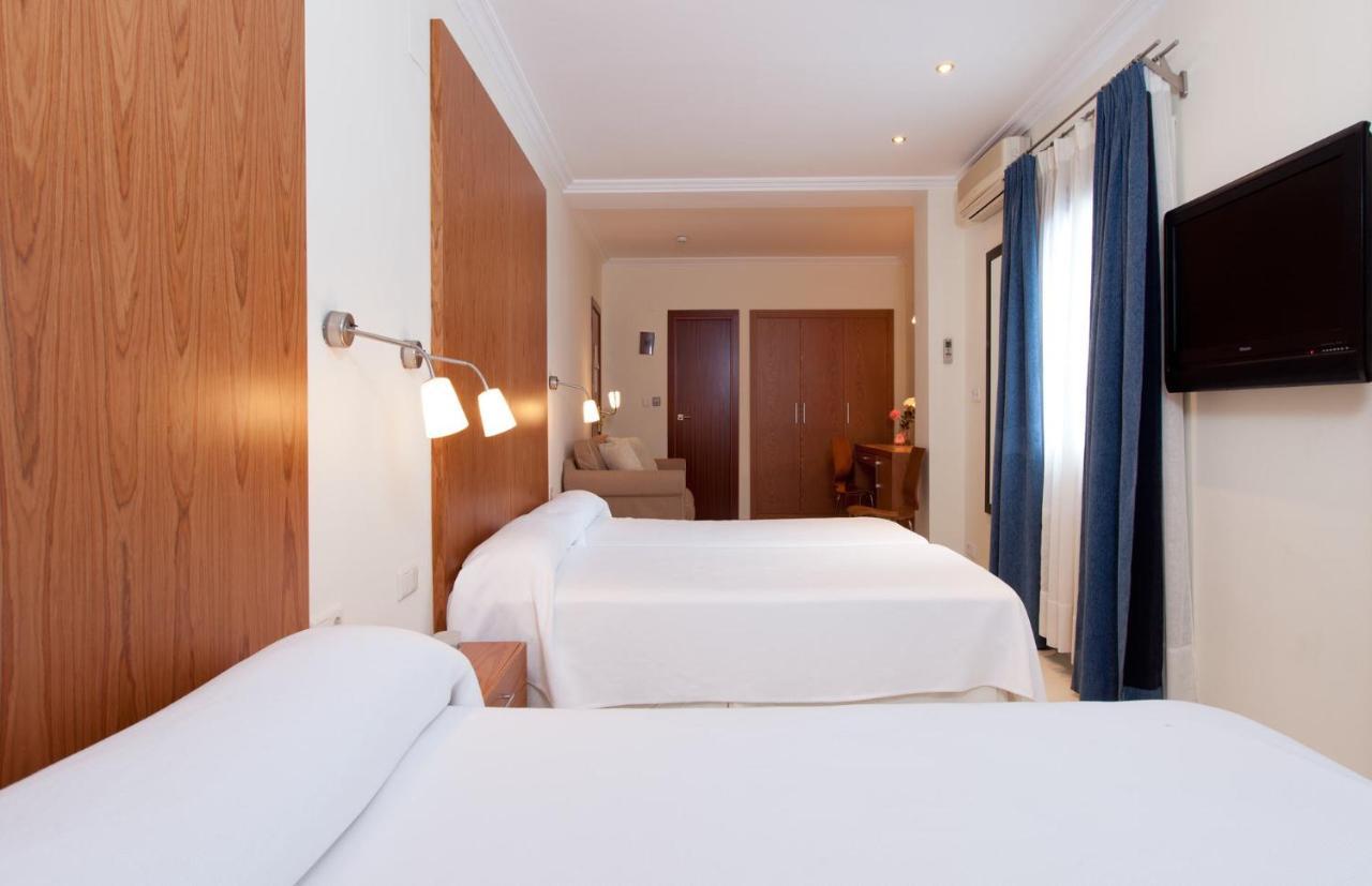 Hotel Mr Costa Blanca Дения Екстериор снимка