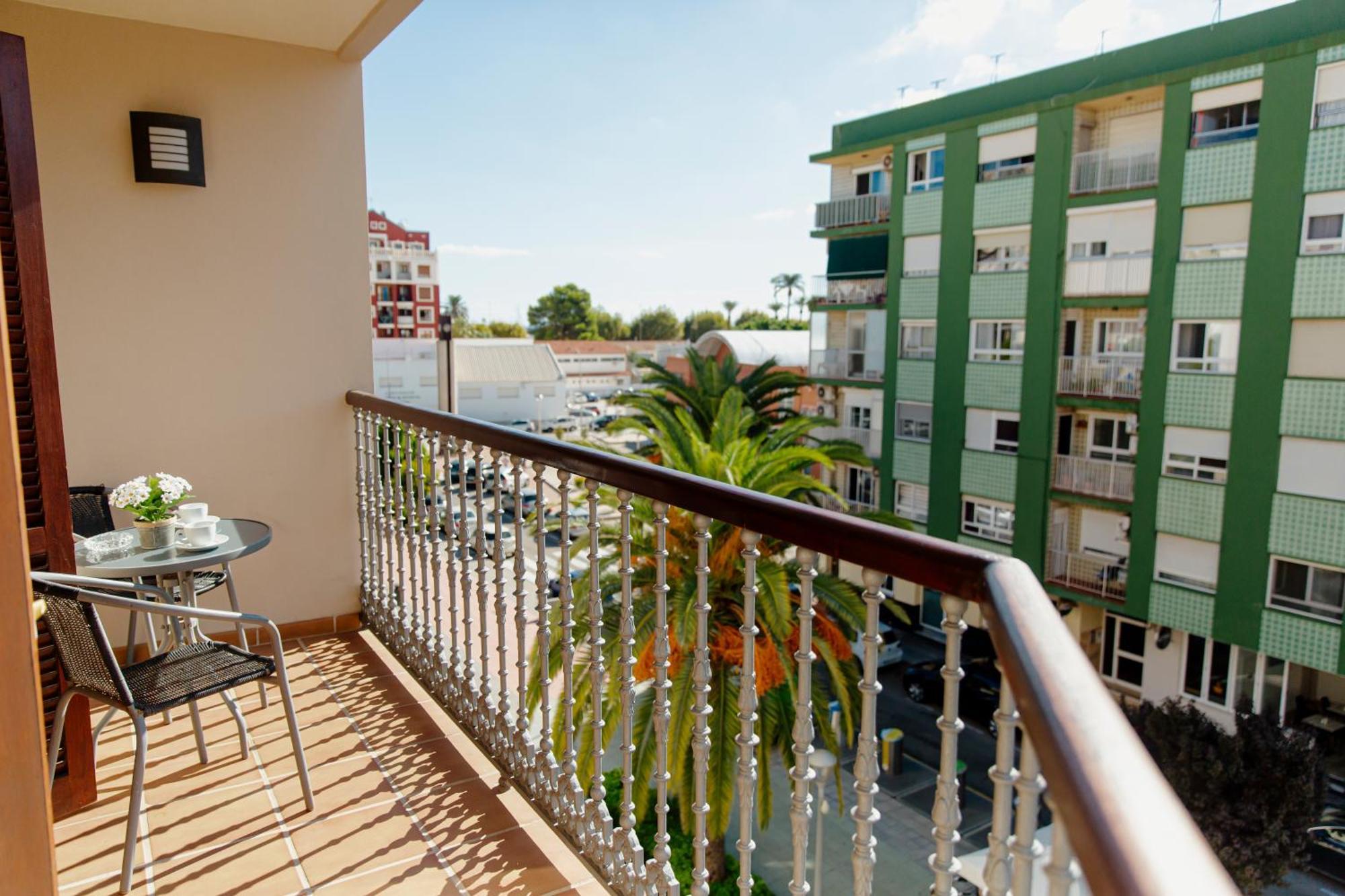 Hotel Mr Costa Blanca Дения Екстериор снимка