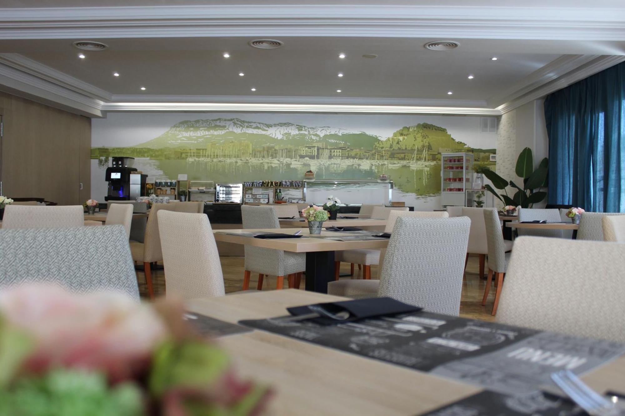 Hotel Mr Costa Blanca Дения Екстериор снимка
