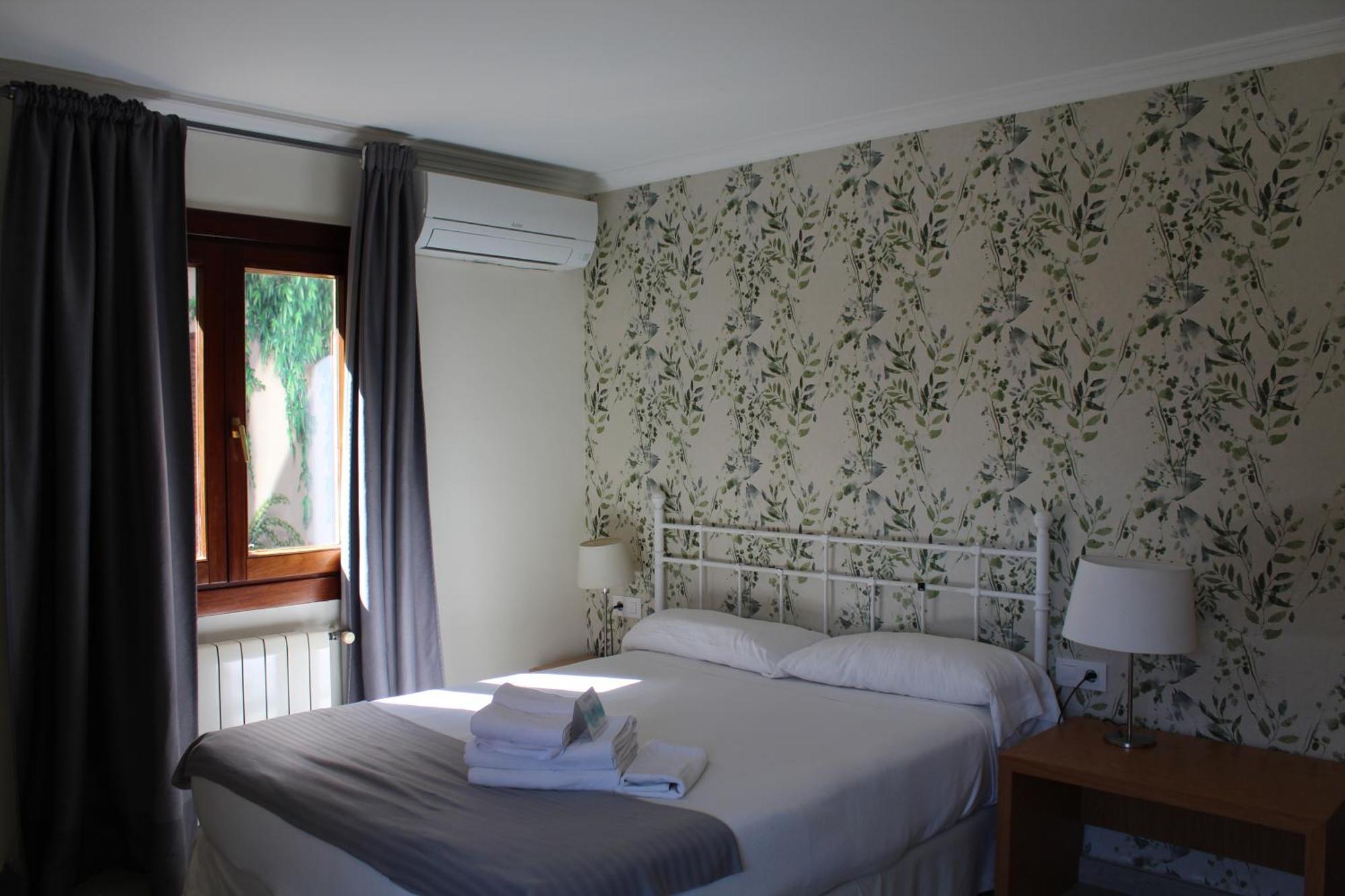 Hotel Mr Costa Blanca Дения Екстериор снимка