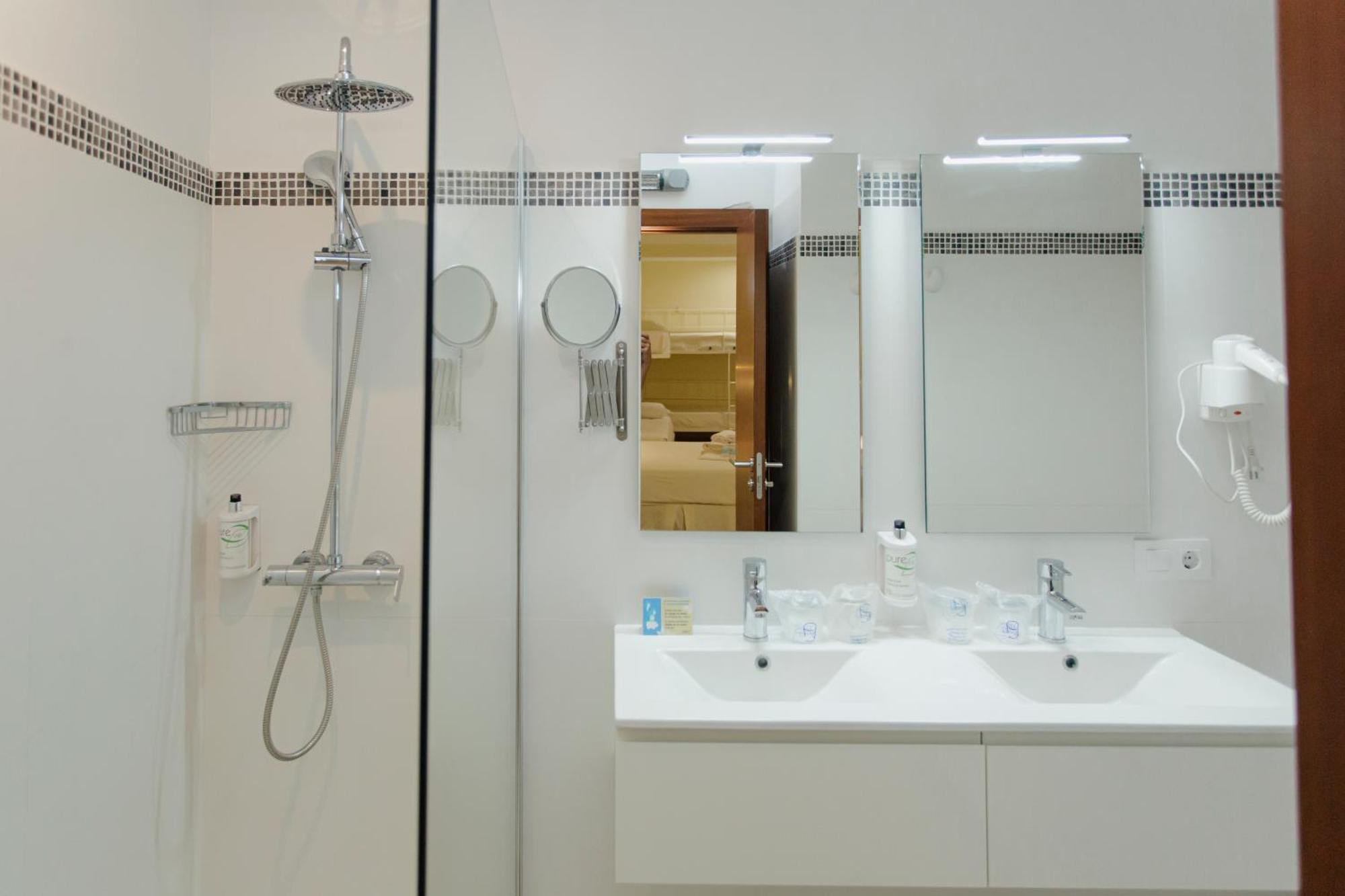 Hotel Mr Costa Blanca Дения Екстериор снимка