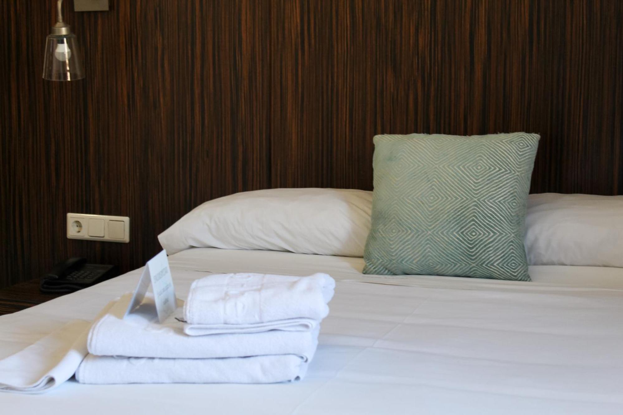 Hotel Mr Costa Blanca Дения Екстериор снимка